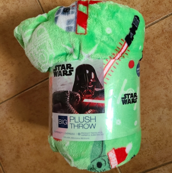 The Big One Bedding Nwt The Big One Brand Christmas Themed Star Wars Throw Blanket Poshmark